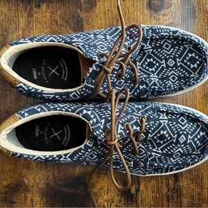 TWISTED X WOMEN'S SOUTHWESTERN HOOEY LOPER SHOES - MOC TOE